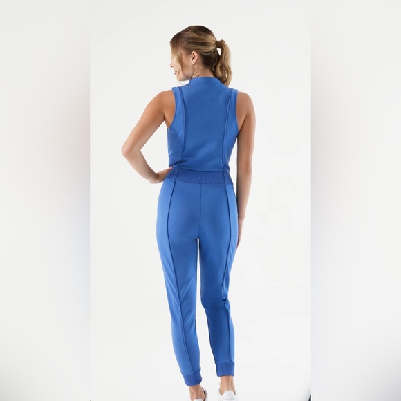 NUX Sleek Velocity Jumpsuit - Picture 10 of 11